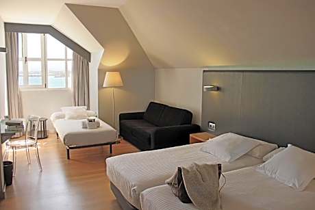 Twin Room with Extra Bed