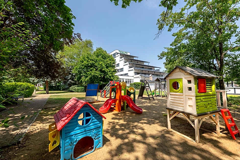 Thermal Hotel Garden