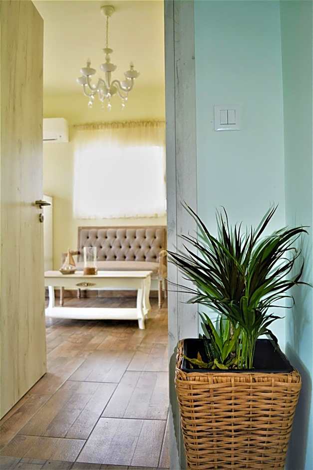 Anelia Boutique Studios & Apartments