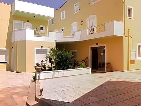 Athena Hotel
