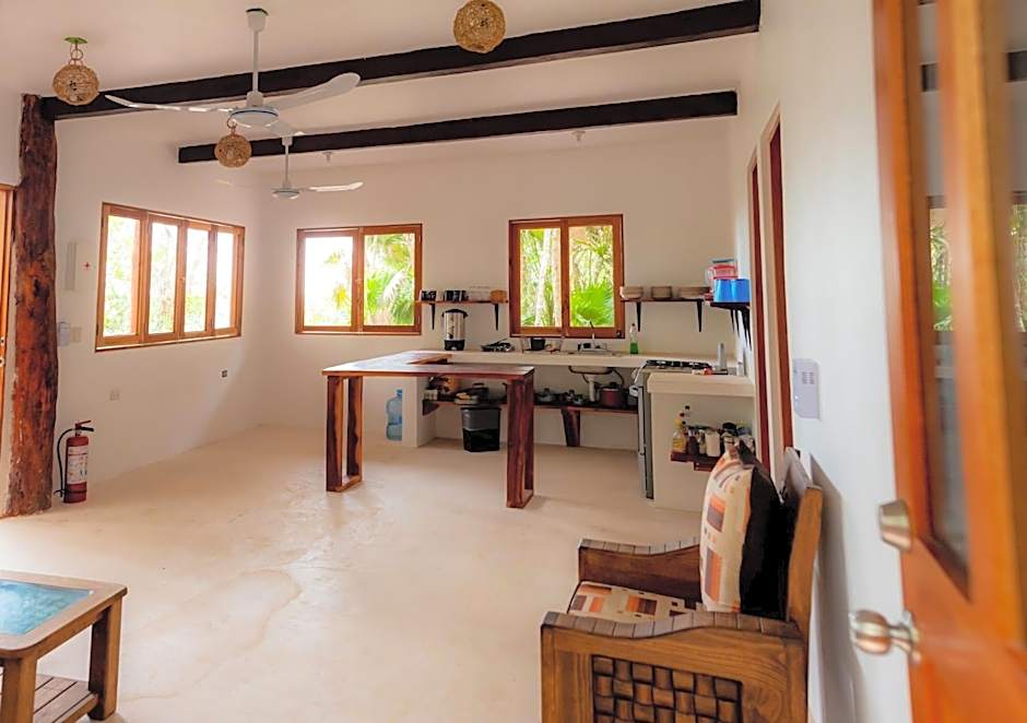 Laguna Bacalar Ichkiichpan