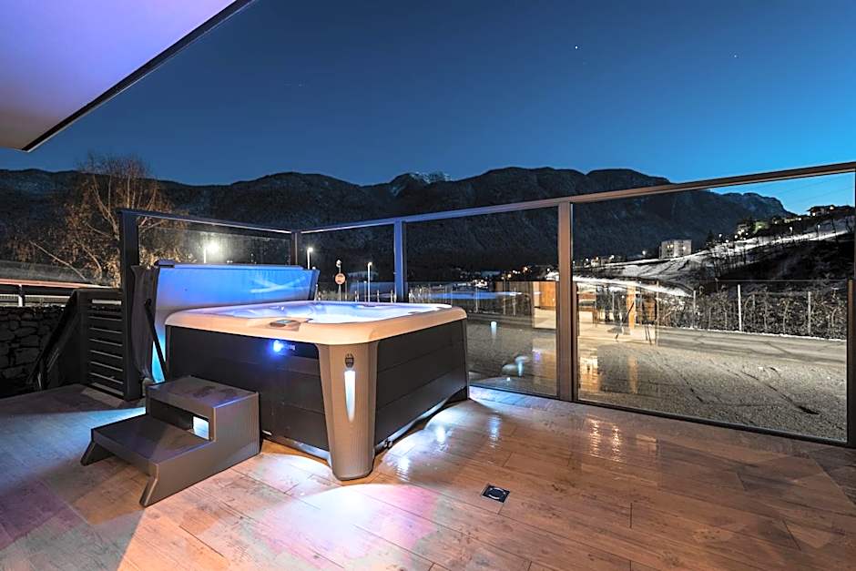 Nidaris - Luxury Private Spa Suites