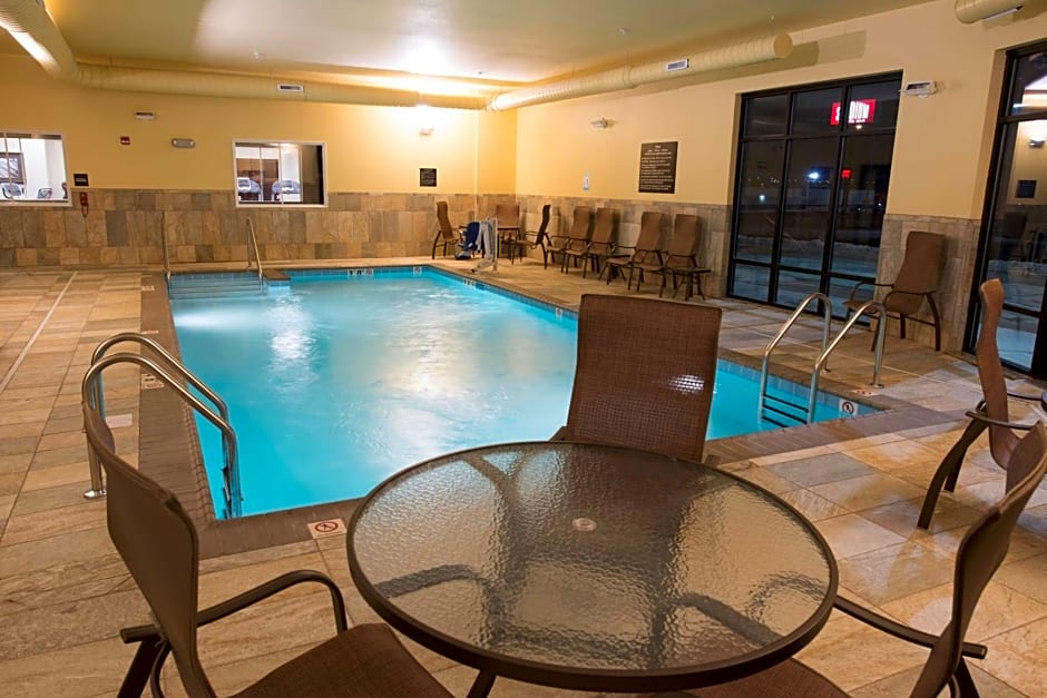 Hampton Inn By Hilton & Suites Bismarck Northwest