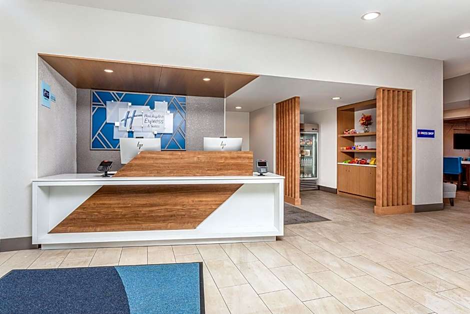 Holiday Inn Express & Suites Palm Coast - I-95