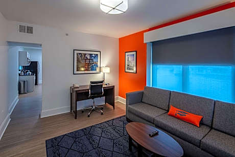 2 Queen Beds  One Bedroom Suite  Non-Smoking