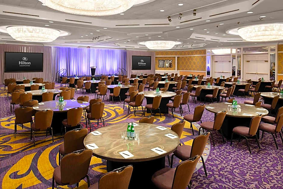 Hilton Charlotte Uptown 