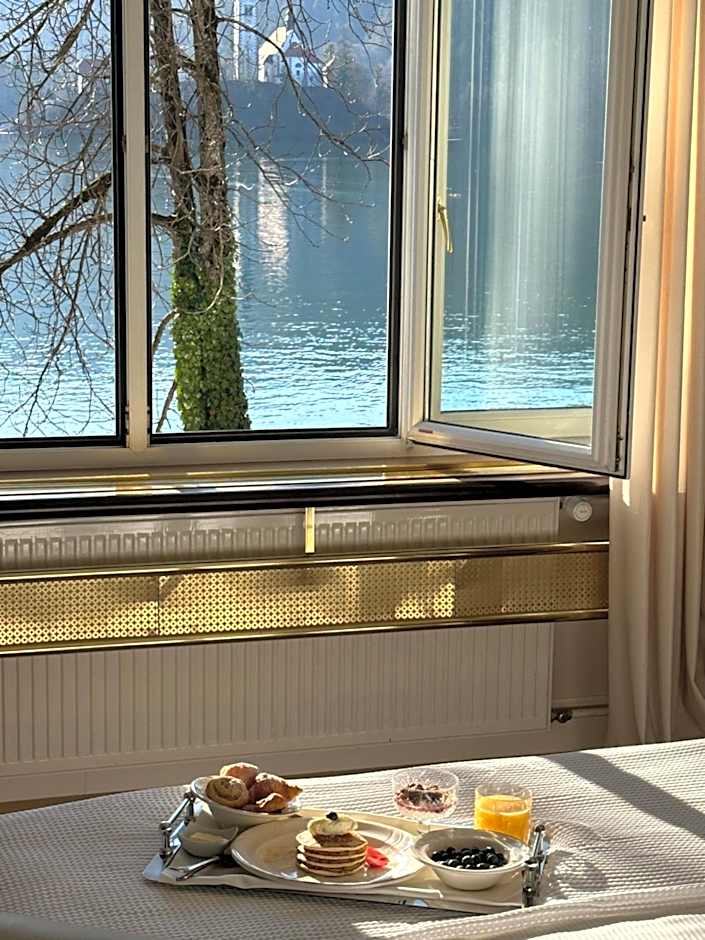 Adora Luxury Hotel