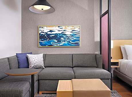 Queen Room with Two Queen Beds and Sofa Bed - High Floor