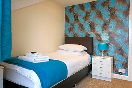 Single Room with Private External Bathroom