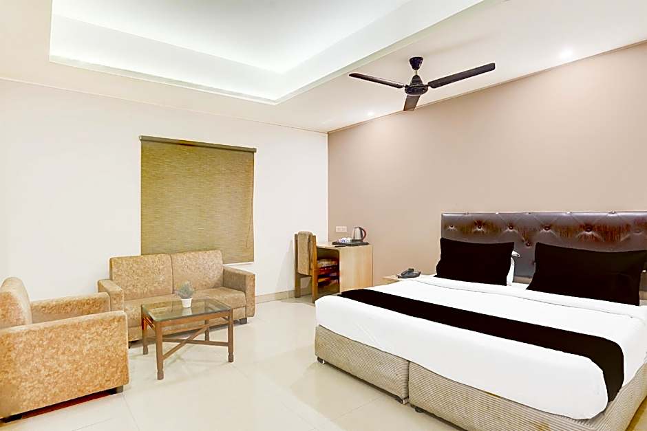 Palette Hotel Nisarga by CheckIn, Bhopal