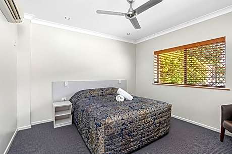 Executive Family Room