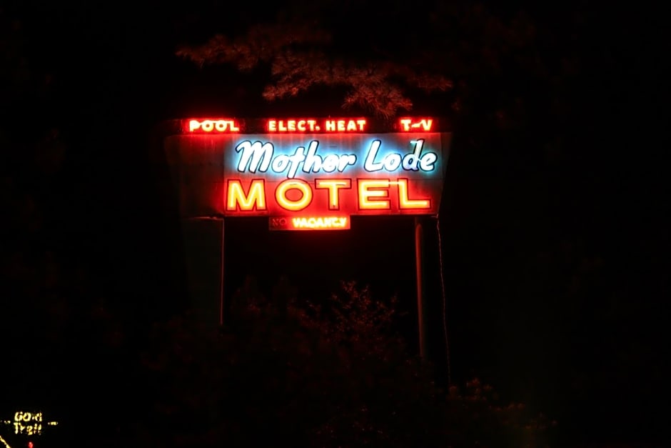 Mother Lode Motel
