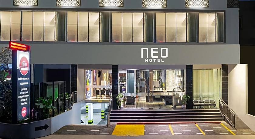 Hotel Neo Dipatiukur by ASTON