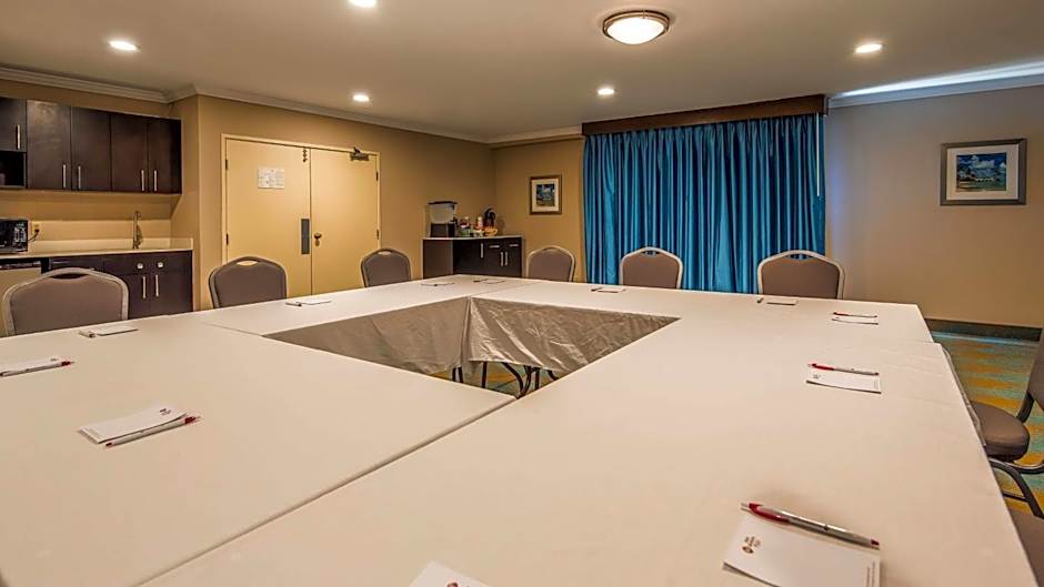 Best Western Plus La Mesa San Diego