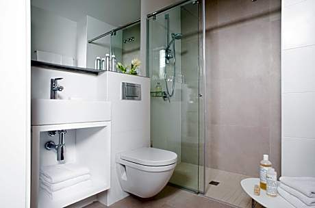 1 Bedroom Apartment (4 Adults)