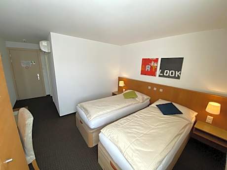 Business Twin Room