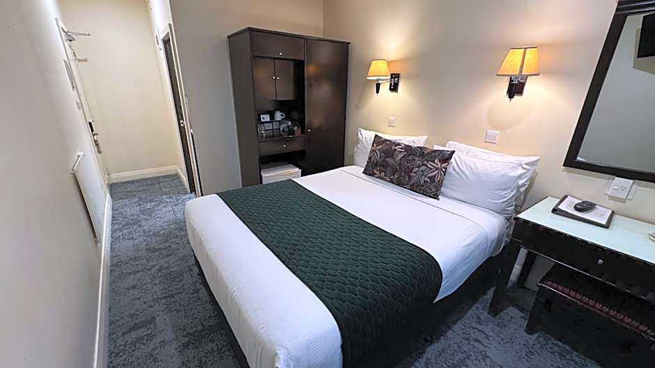 Trinity Hotel