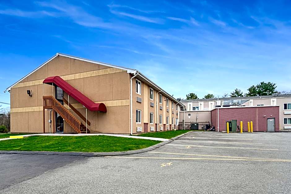 Americas Best Value Inn Foxboro