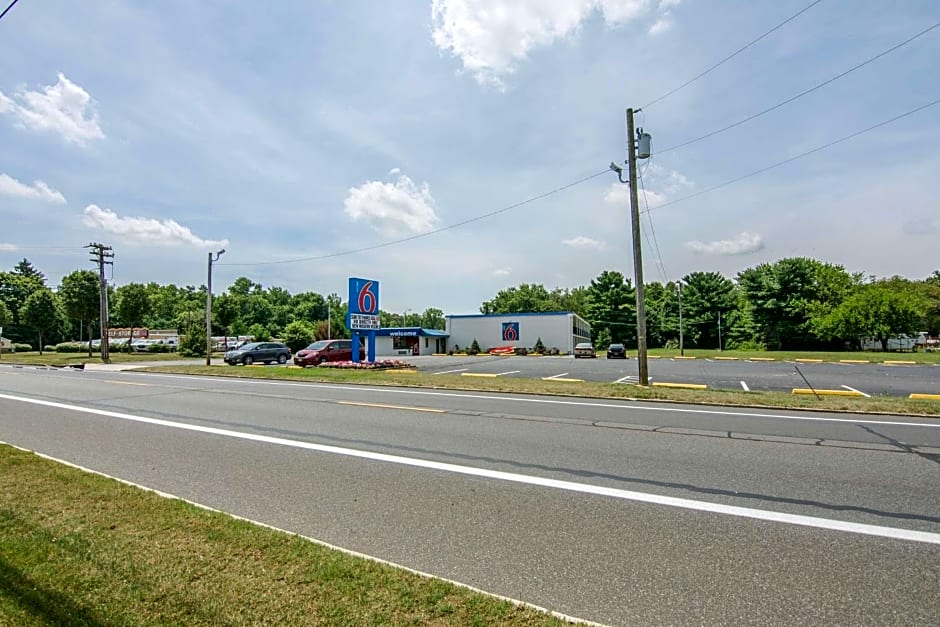 Motel 6 Glassboro, NJ - Rowan University