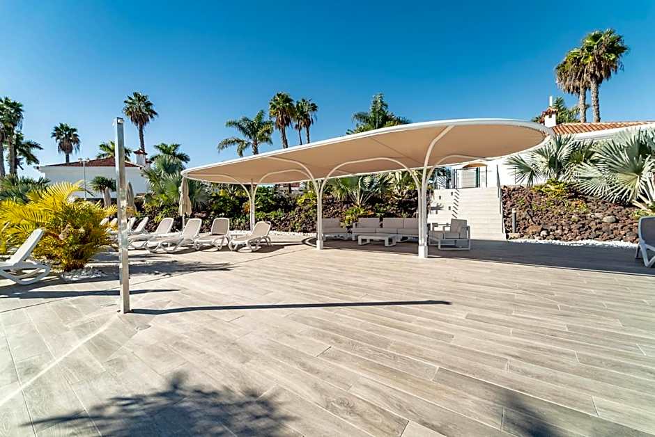 Hotel LIVVO Dunagolf Suites