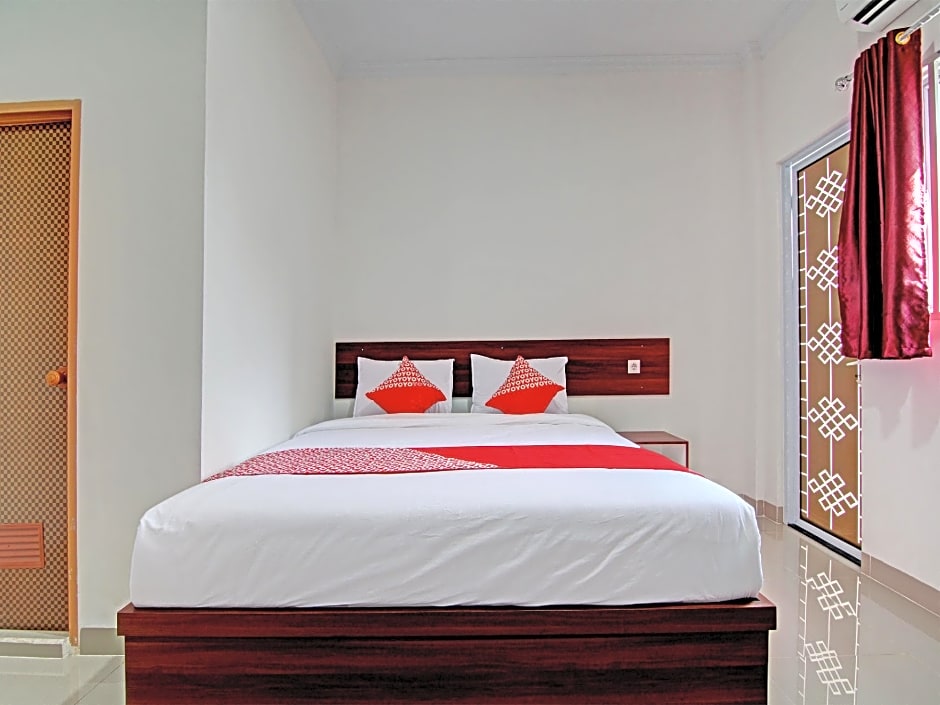 Hotel O Penginapan Sarinah SyariahNearRM Beringin Indah