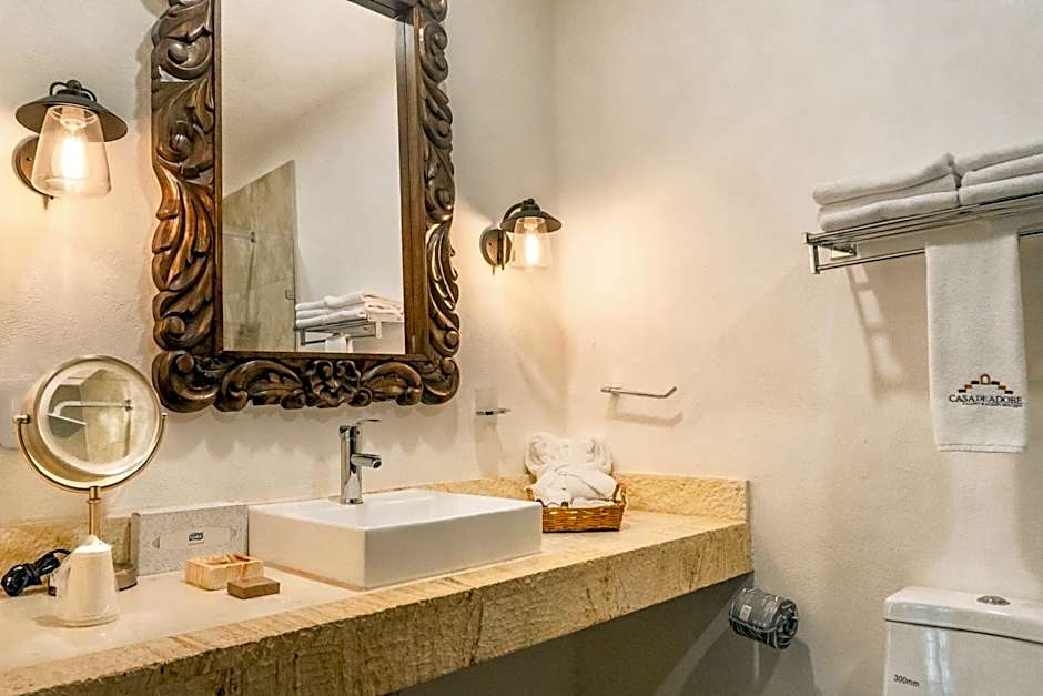 Casa de Adobe Gallery & Luxury Boutique