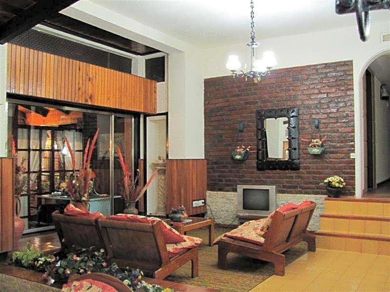 Ruca Cheli Village Ski Hotel