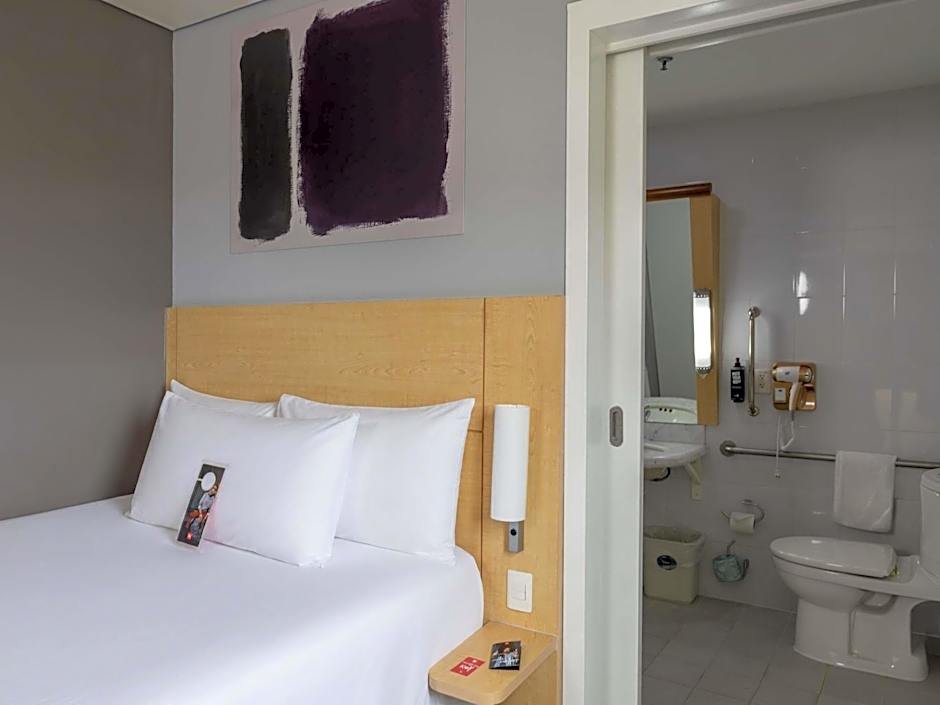 Ibis Hermosillo