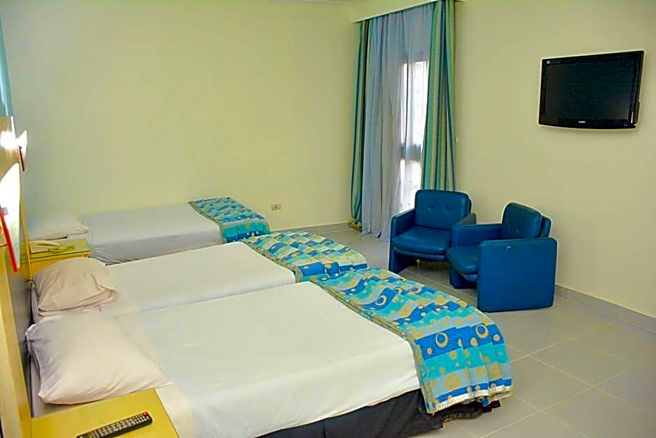 Aracan Pyramids Hotel