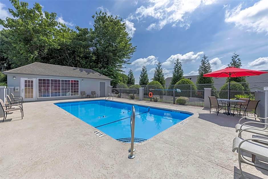 SureStay Plus Hotel by Best Western Asheboro