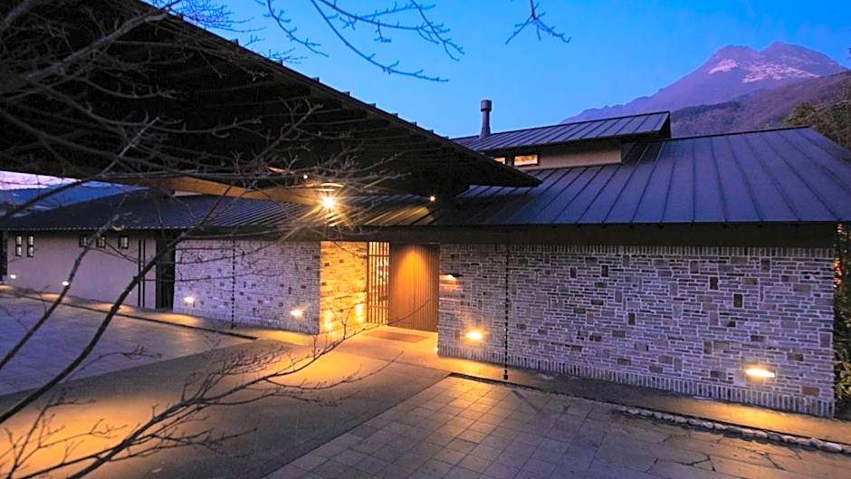 Yufuin-Bettei Itsuki Ryokan