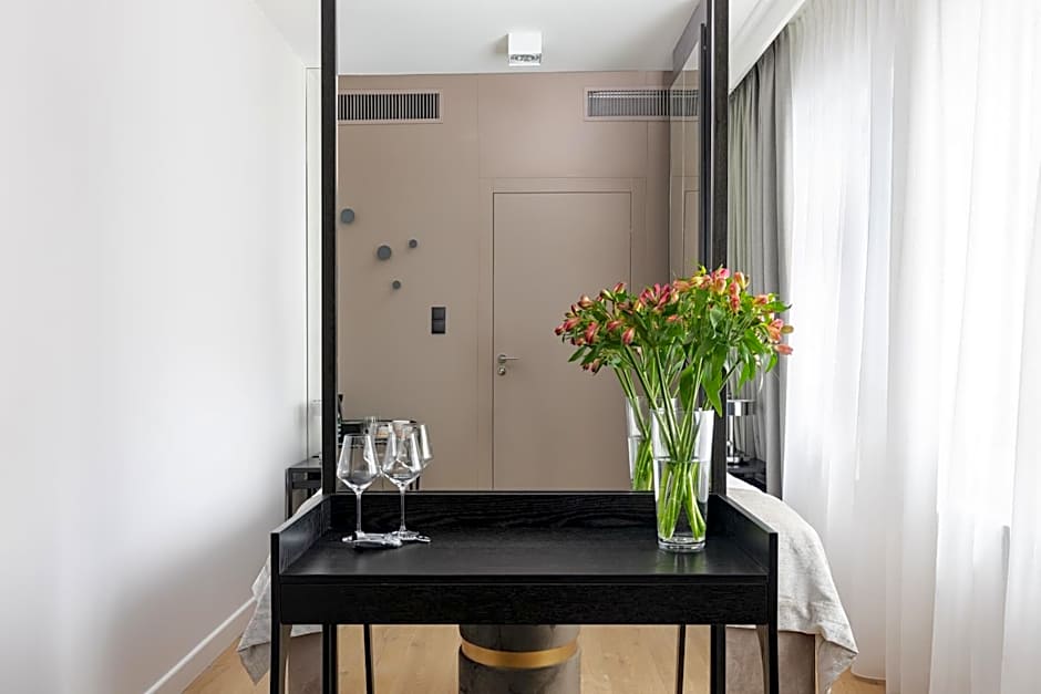Apartamenty Deo Plaza - Old Town by Noclegi Renters