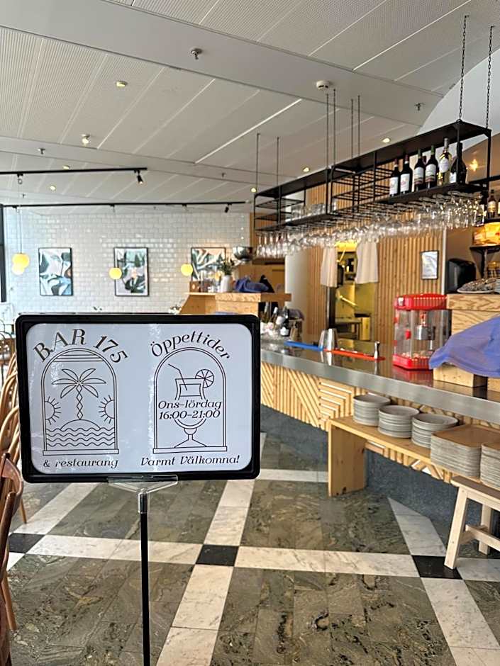 2Home Hotel Apartments