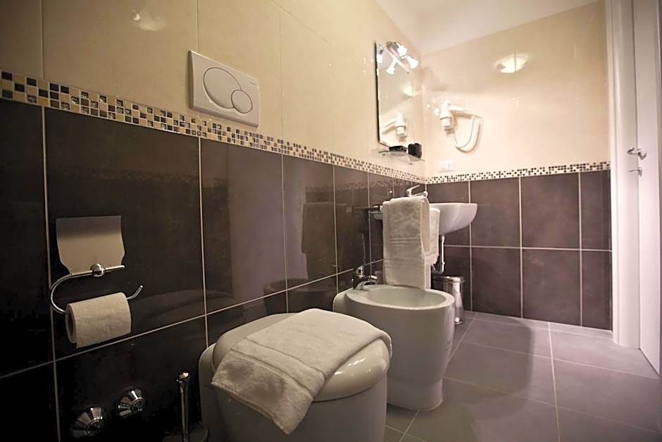 Heart of Rome Rooms