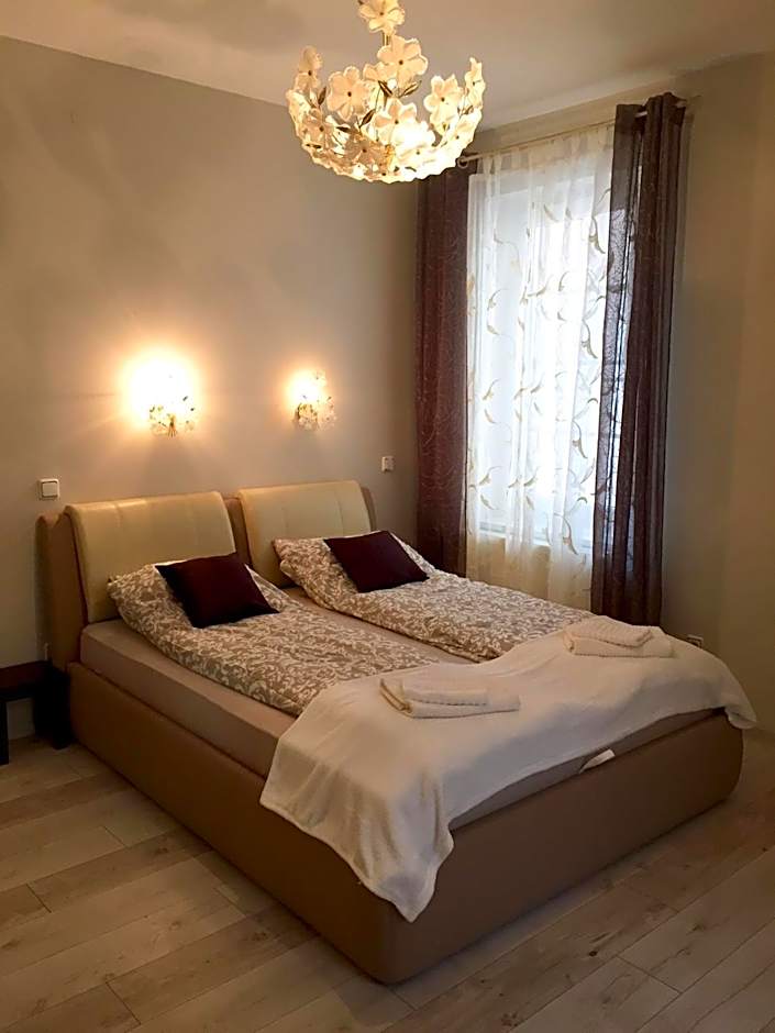 F57 - Frankó Családi Panzió