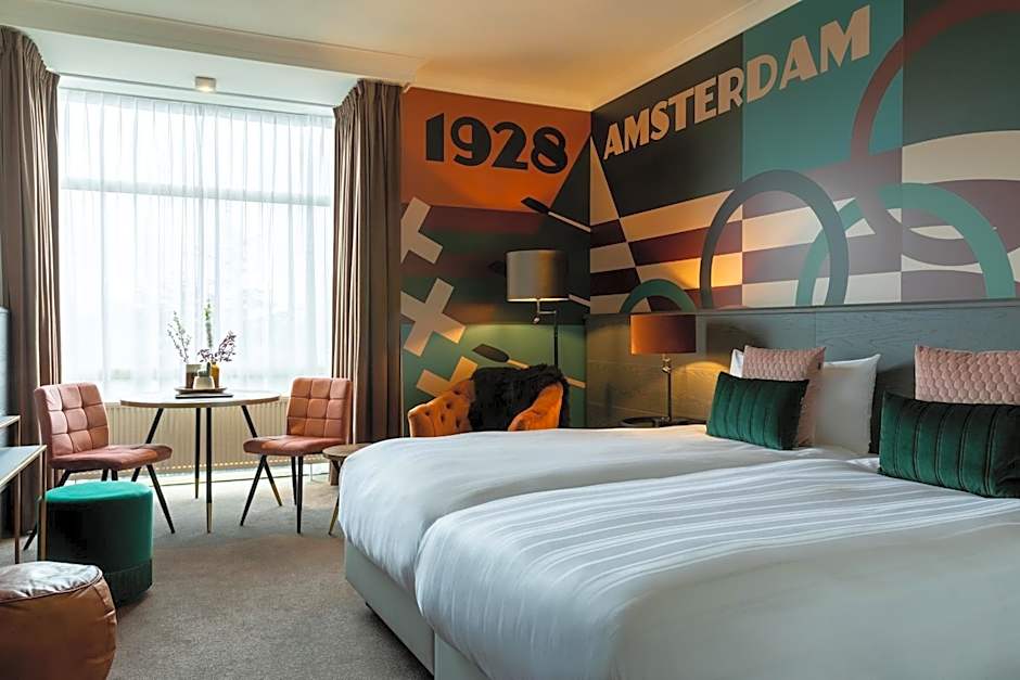 Apollo Hotel Amsterdam, a Tribute Portfolio Hotel