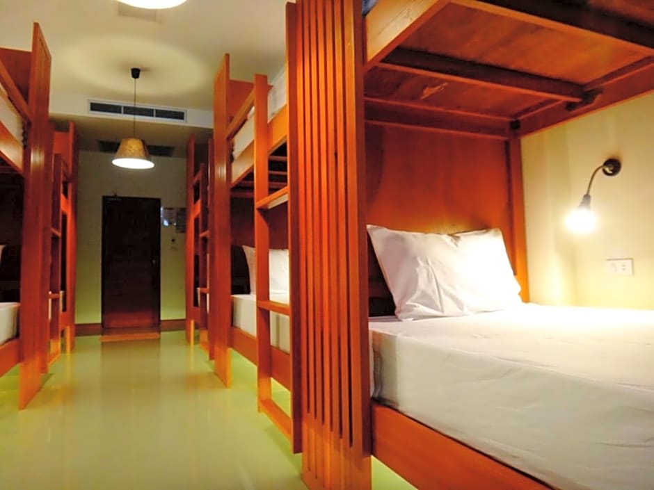 Phangan Pearl Hostel