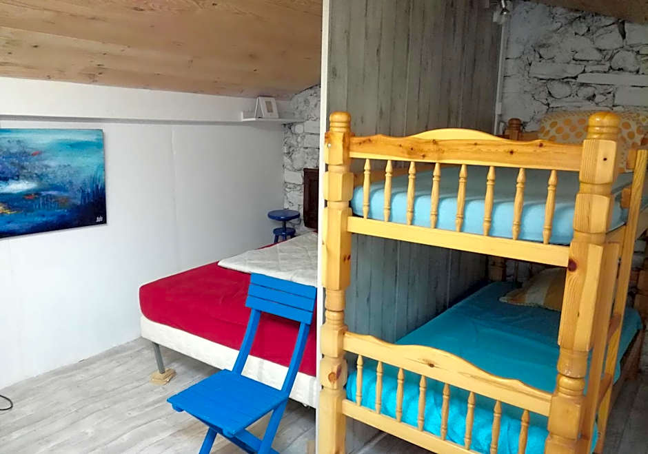 Galerie d'art d'une ancienne mairie de 1783