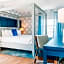 Salem Waterfront Hotel & Suites