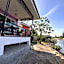 Thipburee Riverside Hotel