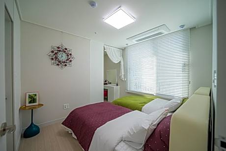 Vegacity Sai Daejeon - Bedroom 3/Bathroom 2/Living Room/Kitchen