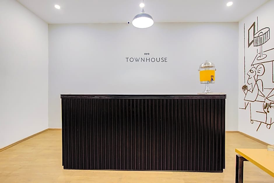 OYO Townhouse 191 Johnsonganj – Allahabad, MD
