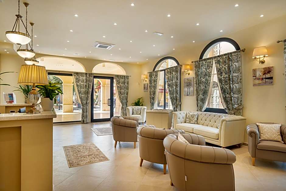 Hotel Regina Elena