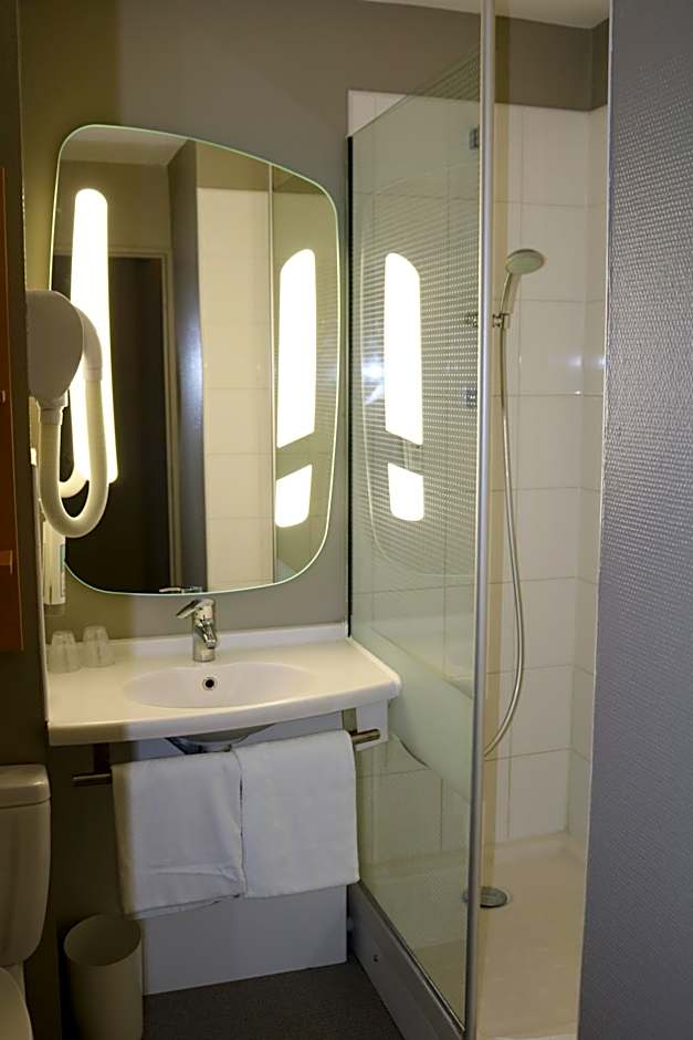 ibis Montargis