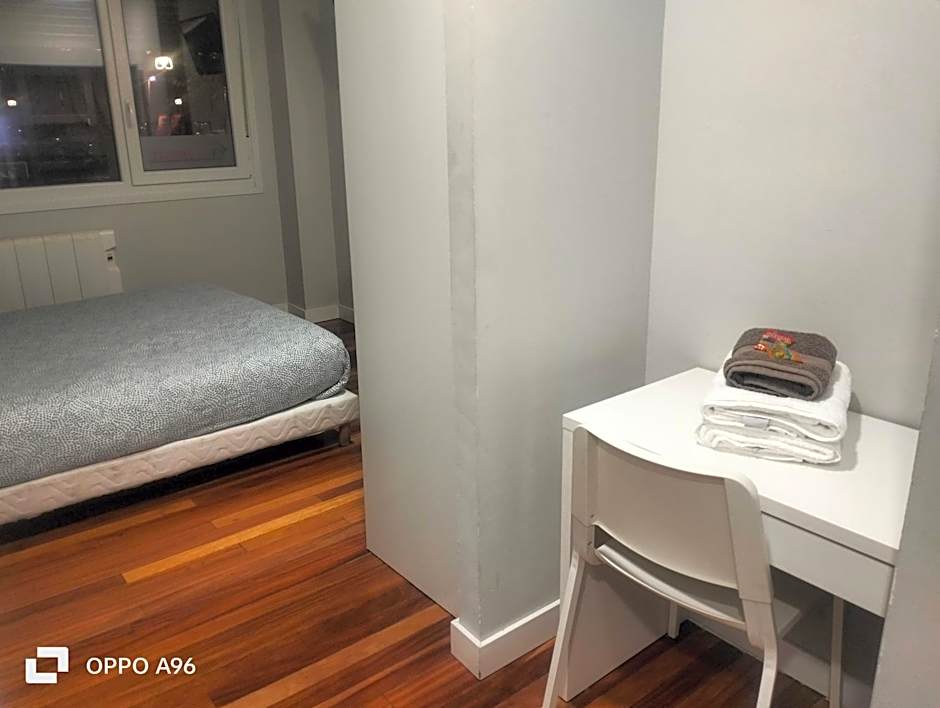 Pensión Guggenheim Riverview HBI01297