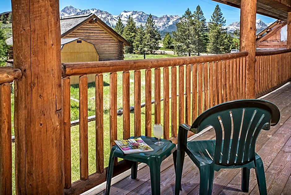 Stanley High Country Inn