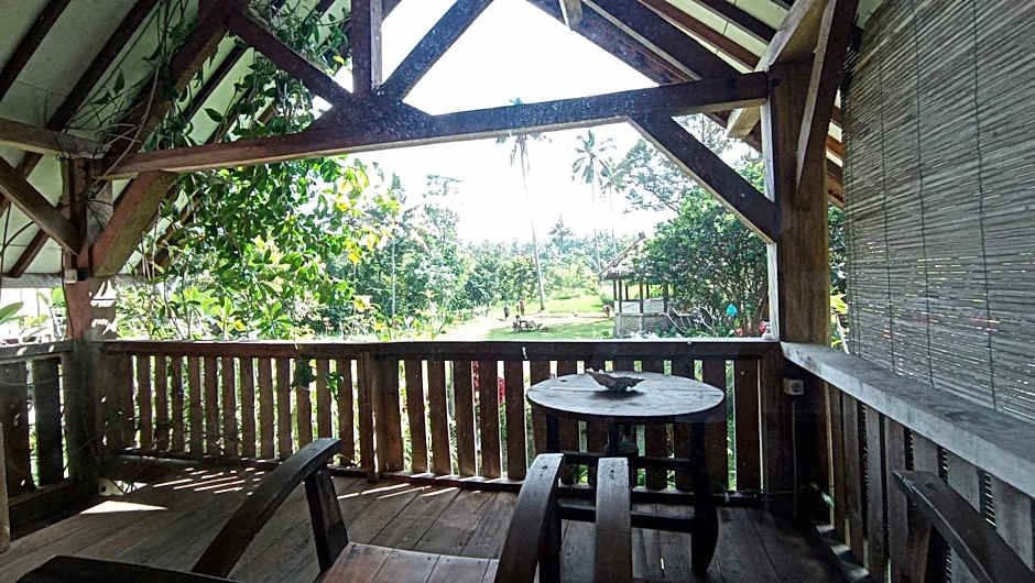 Hakiki Inn Bungalows