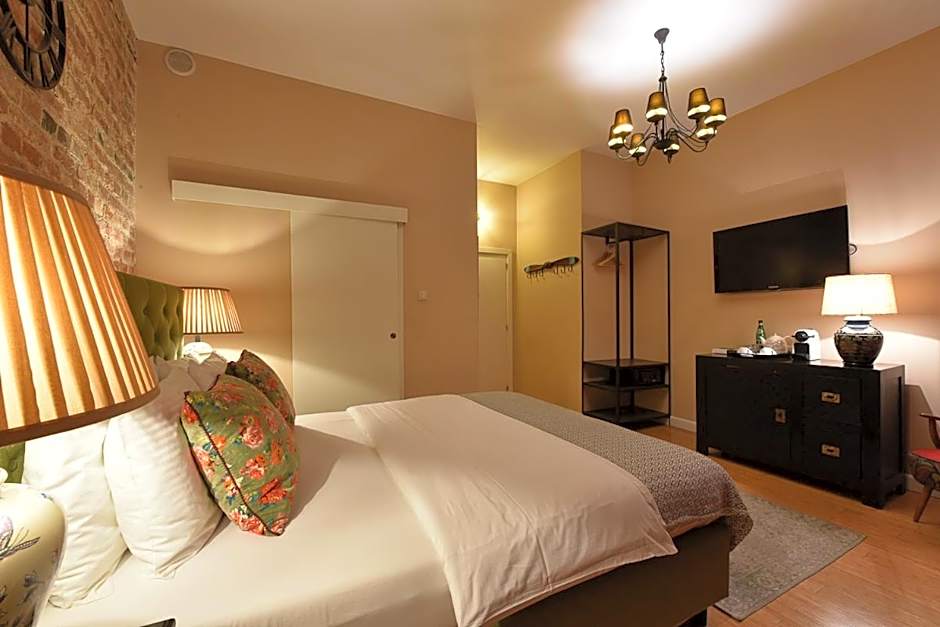 SLEEPWELL NOWY ŚWIAT - entrance from Ordynacka 14St, through the courtyard