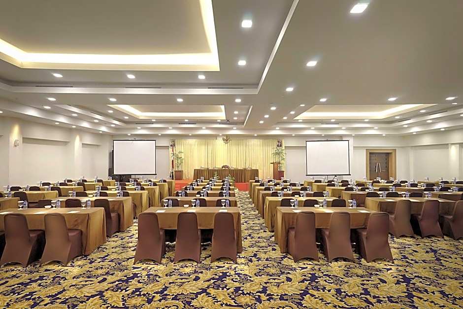 Cavinton Hotel Yogyakarta by Tritama Hospitality