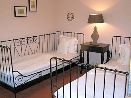 Basic Twin Room